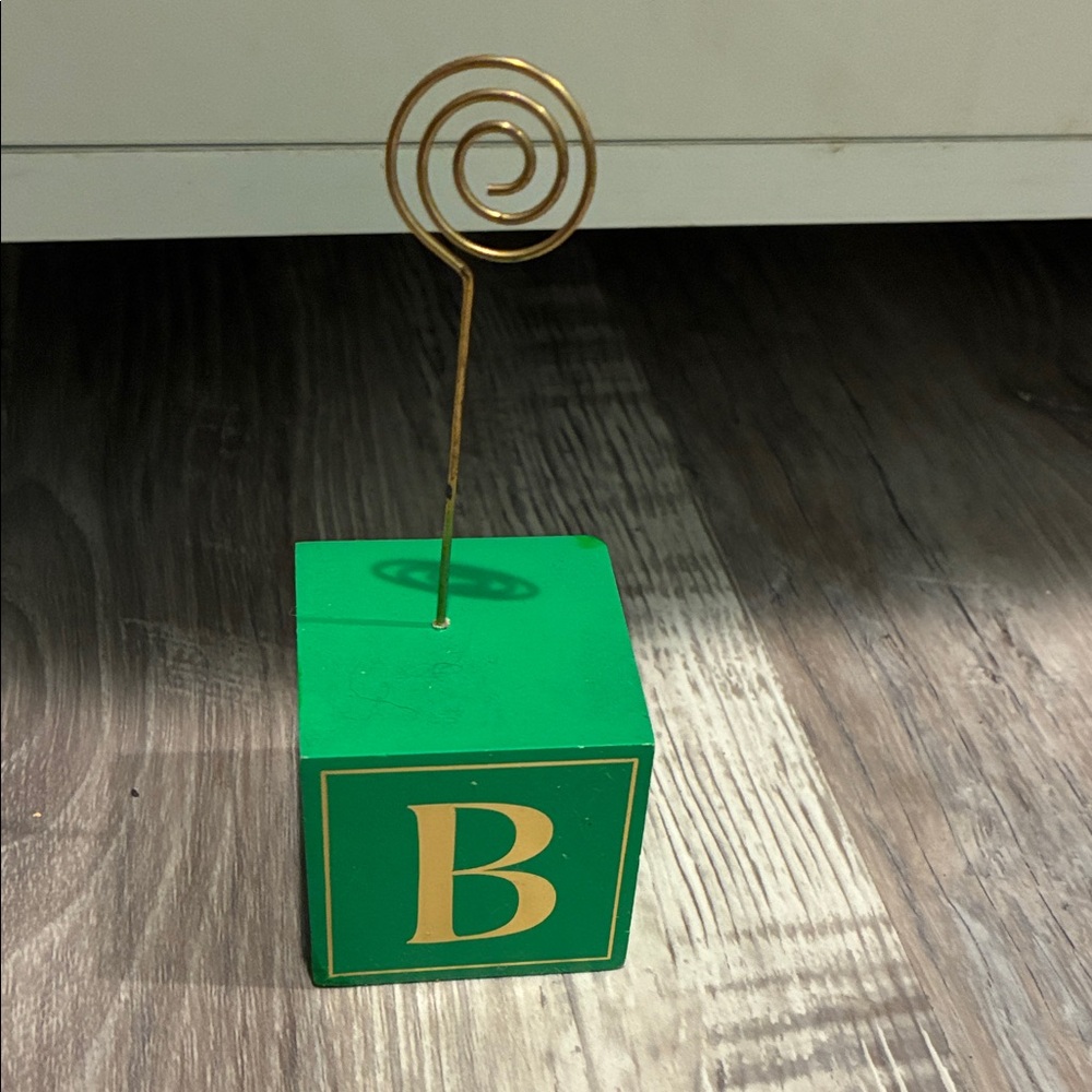 Green and Gold Photo Holder